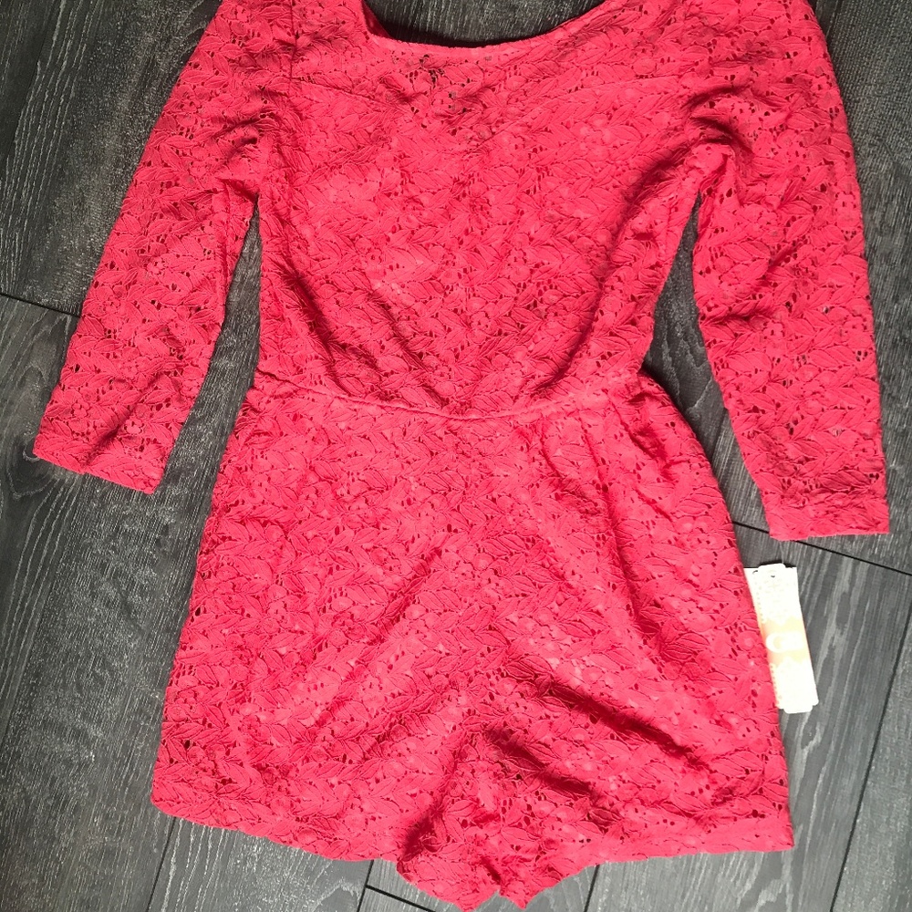 GB Gianni Bini Coral Romper